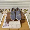 Designer Casual Shoes LP Suede Loafers Summer Walk Charms utsmyckade skor par skor män kvinnor läderlägenheter