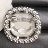 Koopje prijs ontwerper broche crystal broches merk brief pins parel juwelenpak pin top verkopen vogue heren dames jurk trouwen doek bruiloft feest geschenken met doos