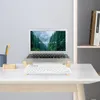 Stojak z laptopa wykonany z czystego materiału drewna może być używany do komputerów powyżej 14 cali. Ergonomiczny projekt oszczędza przestrzeń i zapewnia stabilne wsparcie