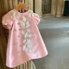 Robes de baptême fleur fille robe blanche children anniversaire baptiste élégant en dentelle bowfrog boutique fête Q240507