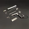 Mini Collection Alloy Guns Toys Wood Handle Light Silver 1911 Pistol Gun Keychain Löstagbara händer Fidget Toy Portable Car Keyring 046