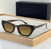 2024 Mai maßgeschneiderte modische Luxus -Sonnenbrille von Markendesigner Sun Gläsern Vintage Classic mit Schachtelschreibung Objektiv