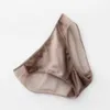 Sous-vêtements thermiques pour femmes Summer de haute qualité Mulberry Silk Satin français pur mince lisse de soie 3/4 tasse de sous-vêtements pour femmes 2405