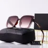 Moda Classic Designer Polarizou óculos de sol de luxo para homens Design Pilot Sun Glasses