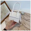 Sacs à bandouliers Coumure de couleur Pute Pu Cuir Crossbody for Women Design Simple Lady Mini Tote Lips à main sacs à main A096