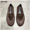 Chaussures décontractées Brown Flat Locages pour hommes Houstable en cuir doux en cuir souple couture à couches à couches pour hommes Slip-on