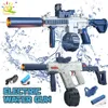 M416 QBZ95 Vektor Sommer Automatische elektrische Fantasie Feuerleuchte Wasserpistole Kinder Beach Outdoor Kampfspielzeug für Jungen Kinder Geschenke 240420