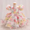 Robes de fille Présence de fleur préscolaire Mesh bulle à manches courtes Robe princesse v-bow Decoration Sweet Holiday Style Seaside Camping # M139L240508