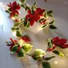 Decoratieve bloemen 2meter kunstmatige poinsettia kerstslinger met rode bessen en hulstbladeren LED -touwlichten voor decoratie