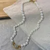 Top Gold Silber Anhänger Anhänger Saturn Halskette Weiße Perlendesigner Schmuck für Frau Luxus Halsketten Klassiker Eine Reihe Perlen 16ich Länge berühmte Dame Hochzeit Geschenk