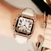 Vintage Kvinnlig klocka Rhinestone Fashion Student Quartz Watches Real Leather Belt Square Diamond Inset Delicate Womens armbandsur Fact 289s
