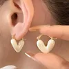 Kolczyki obręcze białe kolorowe serce stadnina dla kobiet dziewczyna miłość upuść szkiełki do uszu codzienne życie biżuteria