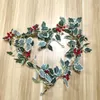 Flores decorativas grinaldas de frutas vermelhas artificiais Folhas verdes Festival de Wreath Festival Home Decoration Christmas Rattan for Door Ornament Wall Hanging