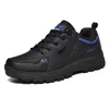 Moda Black Shoes Homens Mulheres Esportes ao ar livre usam Botas de caminhada Sênis casuais para homem trekking calçados 240429