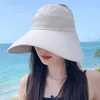幅広のブリムUVネック保護ソーラービーチバケツハット折りたたみ可能なポニーテールトラベルパナマレディースハット240429の女性の夏の帽子