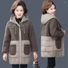 Damenjacken hochwertige Frauen im Winter im Winter von Parkas mit der warmen Jacke mittleren Alters Baumwollpolstermantel langer Mantel Outwear