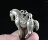 Dekorative Figuren 4,5 cm seltener alter chinesischer Miao Silver Feng Shui Pferd Affen Erfolg Lucky Anhänger