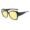 Lunettes de soleil Vision nocturne polarisée pour les femmes verres de myopie Vintage Men Femelle Punk Yellow Lenses UV400 Nides de conduite