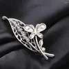 Brosches Vintage Style Silver Color Pin and Broch for Women Collar Pins Badge Flower Rhinestone Antique Breastpin Jewelry A648