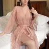 Kadınlar Robe Mesh Dantel Batrobe Elbisesi Seksi Spagetti Kayışı Kadın Saten Nightgown Bahar Yaz Yeni Ev Elbise Nightwear Zarif Nightgown