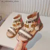 Slipper Girls étnico Retro Sandals Childrens Gladiator Tassel Shoes Princesa Totalmente Combated com Non Breathable Non Slip e Q240409