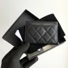 Porte-cartes de cartes authentiques Purse à bandoulière Caviar Rhombus Soft Lambin Lanss Luxury Designer Classic Mouton Credit Card Sac Shor 334W