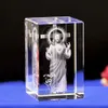 6 types chrétiens modernes catholiques Jésus Portrait Ornements de cristal créatifs 3D Jésus Cross Cross Home Decoration Accessoires 240508