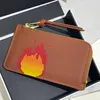 Top Calfskin Howl's Castle Card Holder Portefeuilles Crossover Purse Purse à la mode Bag de motif de dessin animé Holders Flame Chi 209J