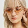 Sonnenbrille Vintage Triangle Cat Eye Frauen sexy Retro kleine Metallrahmen Spiegel Branddesigner Feminino Cateye Brillen 323d