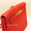 Top Ladies Designer Kiaelliy Bag Damestas Red Cowhide Gold Buckle Ado Backpack Uitgebracht 19 jaar