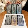 Chaopai電気めっきされた暴力的な熊iPhone 15 Pro Phone Case、Full Package、iPhone 14 Wave Pattern Glitter Powderに適しています