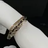 Bracelet de bracelet Crystal Bangles Bangles LETTRE BANGLE FEMMES FEMMES 18K Gold Titanium en acier Amour cadeau bracelet Cuff Bijoux classiques Cadeaux