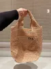 TOTE BAD Woman Beach Torby Projektantka torebki torebki słomiane torby na ramię w torbie crossbody mini czcionka w nowej letniej nadmorskiej torbie