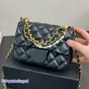 Pearl Handle Luxury Handbag Love Pendant Fashion Women Mini Shoulder Bag Leather Diamond Gold Hardware Metal Buckle Matelasse Chain Cro Hcfl