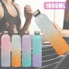 1L бутылка с водой с маркером времени 32 Fitness Sports Outdoor Travel Protable Leakprone Drinkware бесплатные бутылки с матовым напитком Y240422