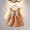 女の子のドレスベビーガールドレスカジュアル幼児服の子供服ボウパフスリーブキッドプリンセスドレスウェディングパーティー幼児アウターA924