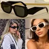 Lunettes de soleil pour femmes pr 17ws Designer Party Partys Ladies Stage Stage Top High Quality Fashion Concave-Convex Thi-Dimensional Line Mirm 2423