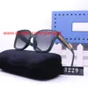 Luxury Lunettes de soleil Lettre de créateurs pour femmes pour hommes lunettes seniors pour femmes Cadre des lunettes de soleil en métal vintage 256S