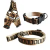 Collari di cani di lusso Ferochi di guinzaglio Set Designer Dog Leash Cinture di sedile Collar per animali domestici e animali domestici per piccoli cani di grande mezzo gatto CAT CHIHUAHUA BUODLE BUODLE BULDOG CORGI PUG Brown.