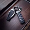 Designer Unisex Marke Klassische Schlüsselkettenzubehör Schwarze P Keychains Buchstaben Muster Auto Schlüsselbund Schmuckgeschenke