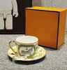 Set di caffè di lusso e semplicità leggero set da tè pomeridiano europeo tazza di tè nero semplice
