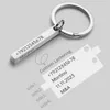Keychains personnalisés en acier inoxydable 3D Course de barre de grave Nom de texte Date de clés personnalisées bagues Solder Amour Gift P039 240506