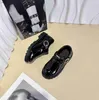 Популярные детские кроссовки блестящая патентная кожа детская повседневная обувь размер 26-35 высококачественная упаковка бренда металлические логотип для девочек дизайнерские обувь 24 мая