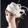 Cabeças Janevini 2024 Chapéus negros de noiva Facinadores de penas para mulheres Chapéu grande Cappo de cabeceira de coquetel de parques acessórios para cabelos