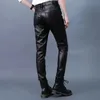 Calça de couro masculino calças de couro esbelto punhas de couro de moda de moto