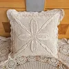 Crochet artisanal, fil de fil à floral taillé creux tissé, coussin canapé de salon rétro