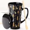 Creative Black White Mug Set Couple tasse avec couvercle Personnalité Personnalité Milk Juice Coffee Tea Water Cups Easy Carry Travle Home Mug T200506 220W