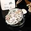 Mini Pocket Cosmetic Makeup Mirror Pearl Crystal Flower Foldable Magnifying Compact Party Favors Christmas Gift 240509