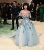 Robe de fête de Grandouation Celebrity Robe de soirée Robe de bal 2024 Met Gala Sydney Sweeney Miimiu One épaule haute fleur bleue Kylie Jenner Longue robe