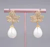 Guaiguai smycken White Sea Shell Pearl Gold Color Plated CZ Micro Pave Drop Earrings For Women Real Gems Stone Lady Fashion Jewell6859327